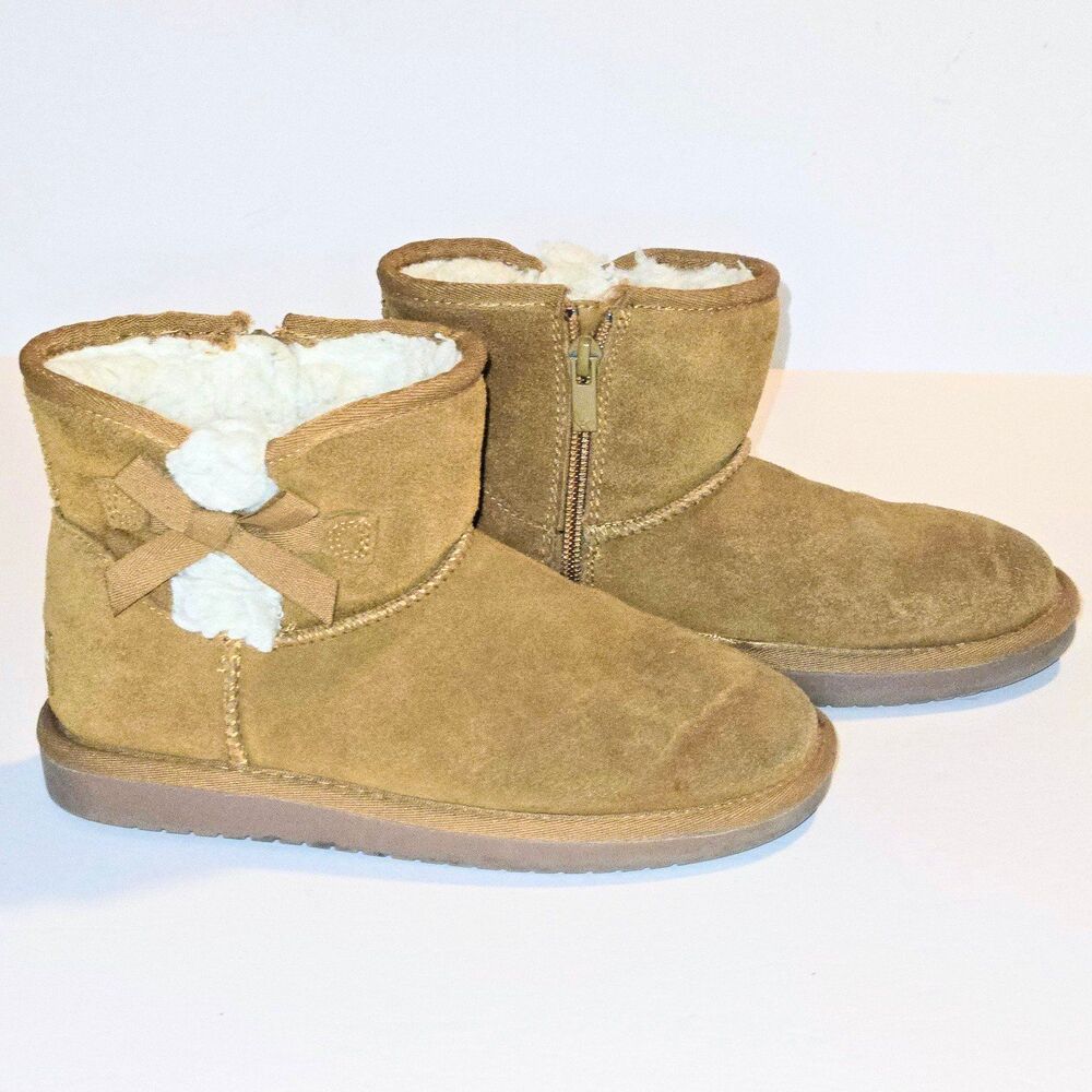 UGG KOOLABURRA Boots Victoria Mini Chestnut Brown With Bows Girl Shoes Size 2 US